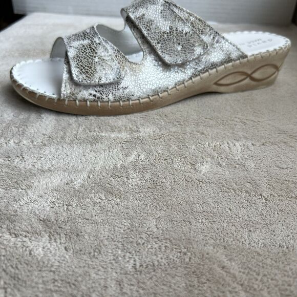 David Tate White w/ Crackle Bronze Leather Wedge Heel Slide Sandals Women 10 N - Picture 2 of 16